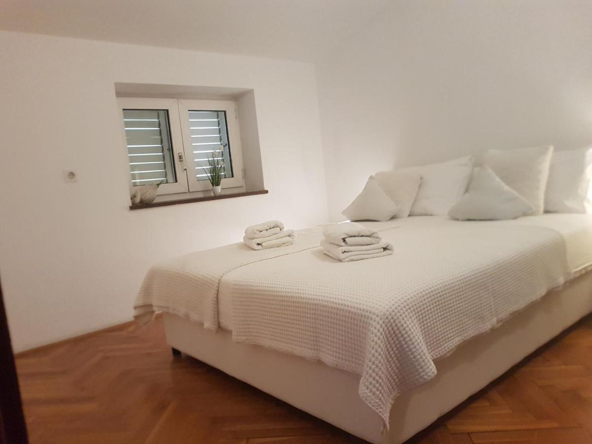 Barun Apartments Kaštela Eksteriør bilde