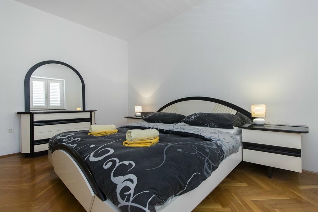 Barun Apartments Kaštela Eksteriør bilde